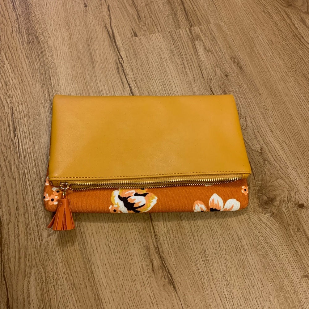 🍍Rachel Pally reversible clutch